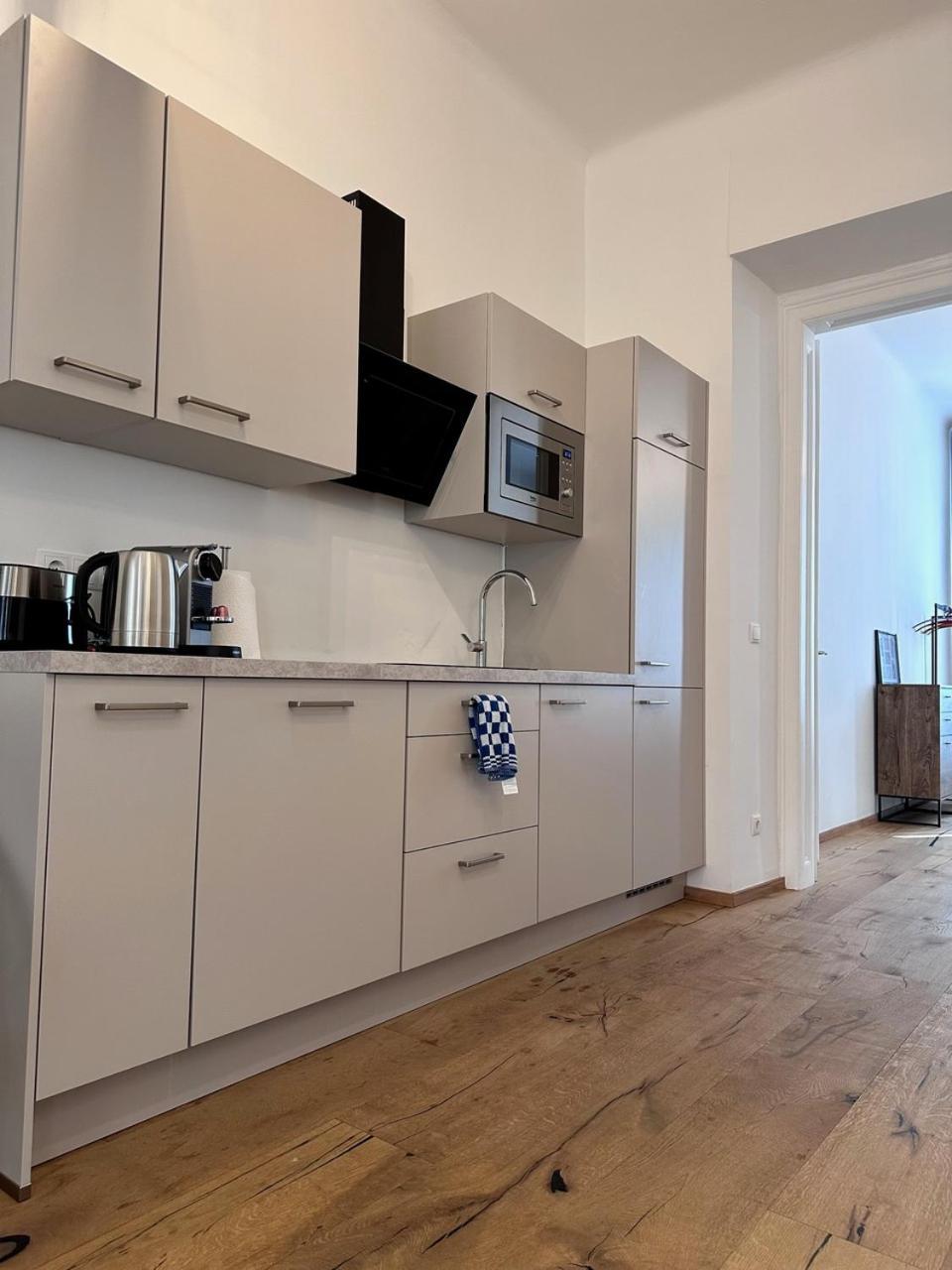 Donau Dreams Modernes Hideaway L Hg9 Appartement Wenen Buitenkant foto